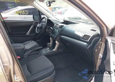 2015 Subaru Forester 2.5I Premium из США, поврежденный, VIN JF2SJAFC2FH556321